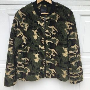 Sanctuary Camo Sherpa Jacket, NWOT